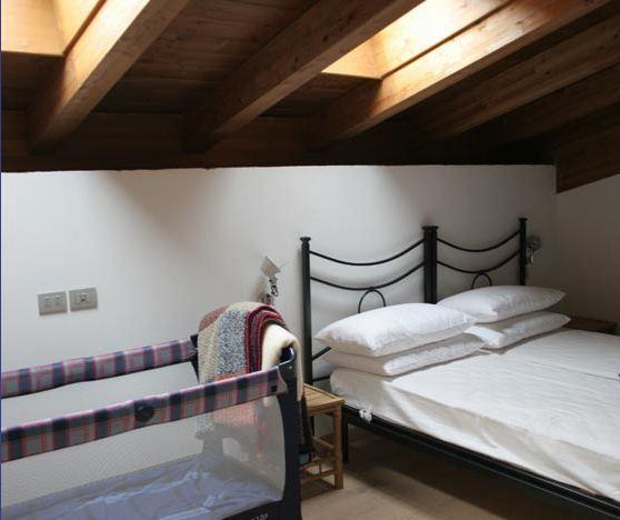 B&B Gardumo Ronzo-Chienis Room photo
